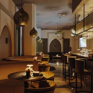 4* מלון Barcelo Medina